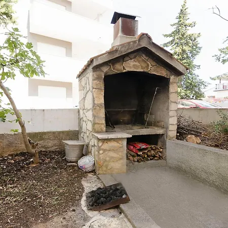 Apartment More شقة *