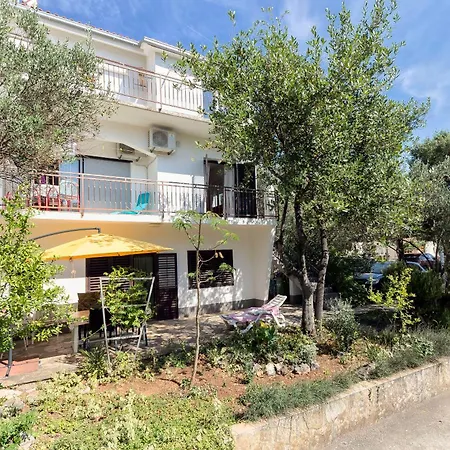 Apartment More سريما